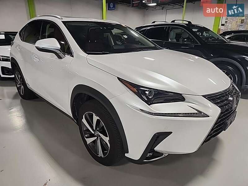 Позашляховик / Кросовер Lexus NX 2021 в Львові