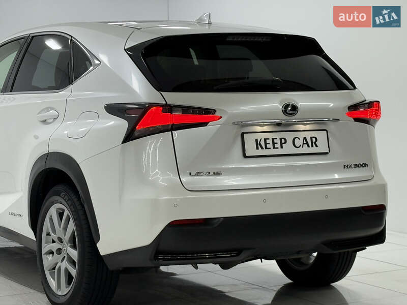 Внедорожник / Кроссовер Lexus NX 2016 в Одессе