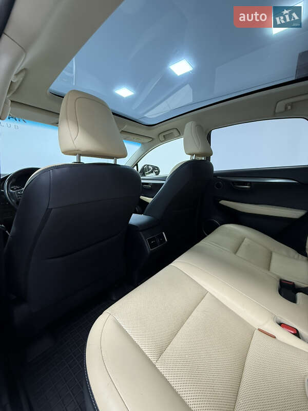 Внедорожник / Кроссовер Lexus NX 2016 в Одессе