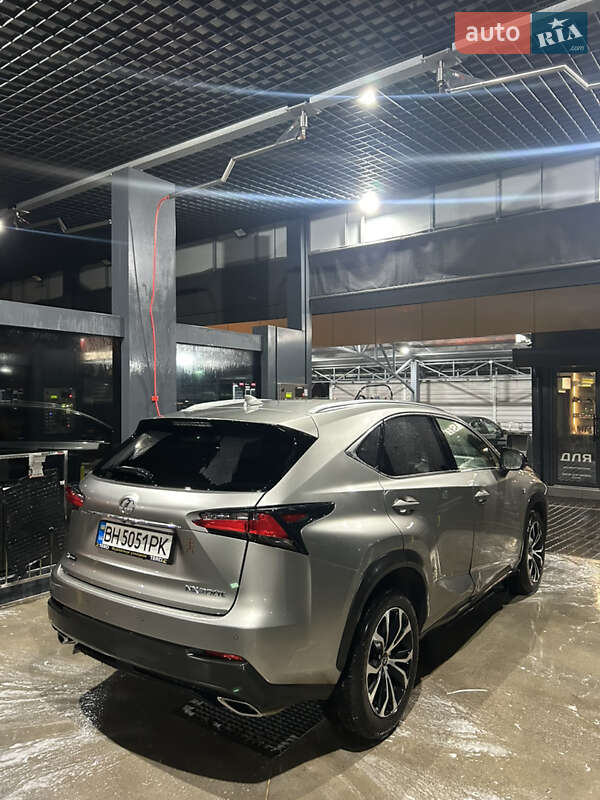 Позашляховик / Кросовер Lexus NX 2017 в Одесі