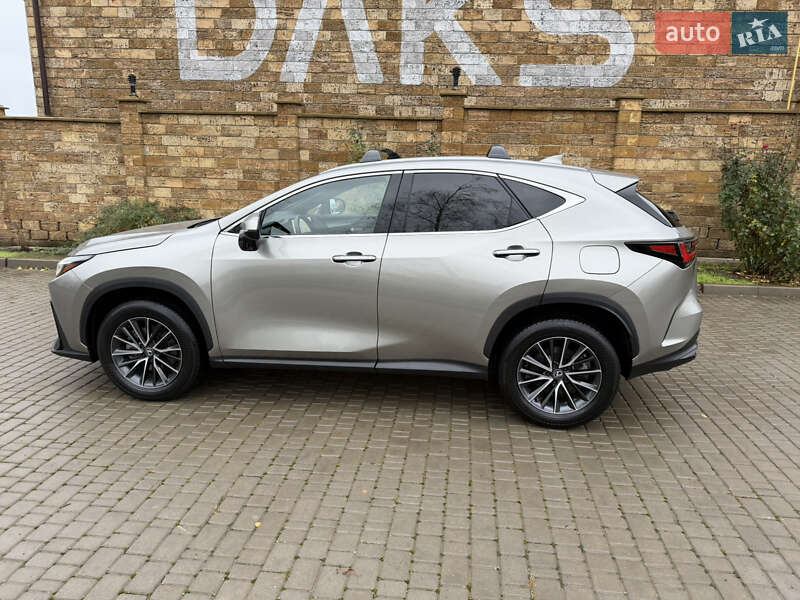 Позашляховик / Кросовер Lexus NX 2024 в Одесі