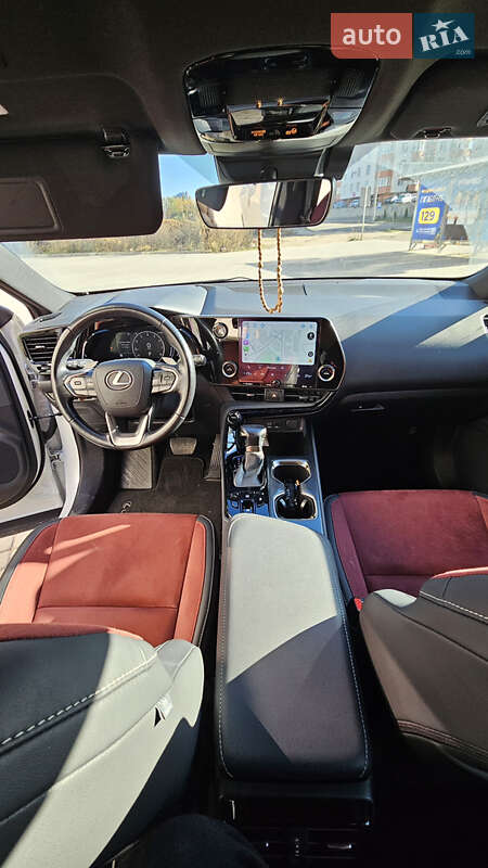 Позашляховик / Кросовер Lexus NX 2022 в Тернополі