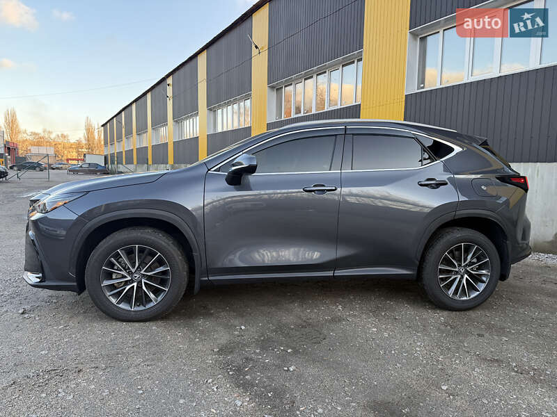 Внедорожник / Кроссовер Lexus NX 2023 в Киеве
