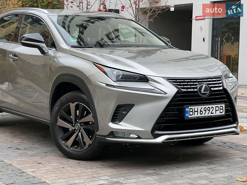 Позашляховик / Кросовер Lexus NX 2021 в Києві