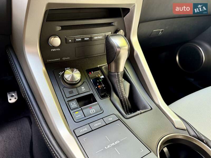 Внедорожник / Кроссовер Lexus NX 2021 в Днепре