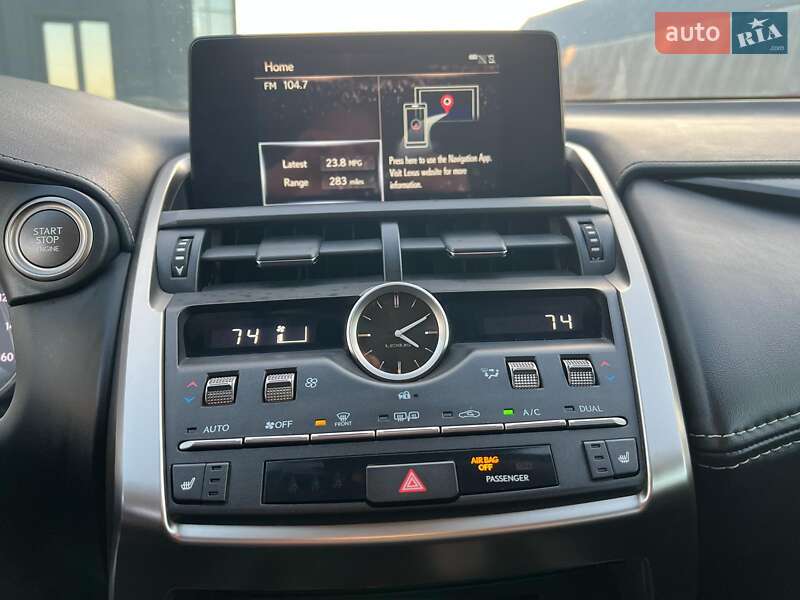 Позашляховик / Кросовер Lexus NX 2019 в Львові