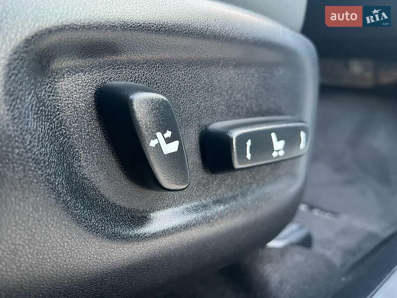 Позашляховик / Кросовер Lexus NX 2019 в Львові