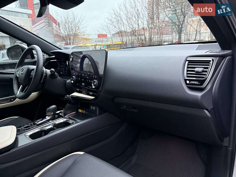 Внедорожник / Кроссовер Lexus NX 2022 в Днепре