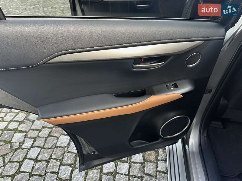 Внедорожник / Кроссовер Lexus NX 2021 в Днепре