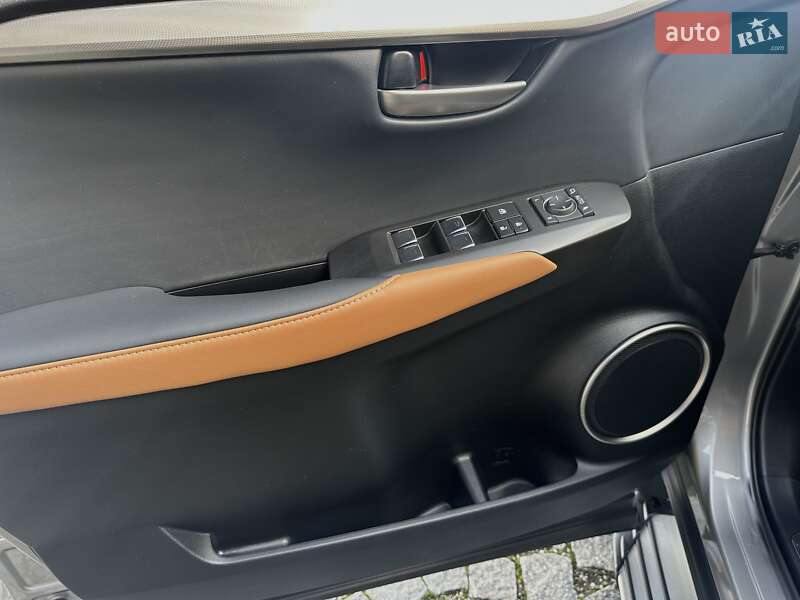 Внедорожник / Кроссовер Lexus NX 2021 в Днепре