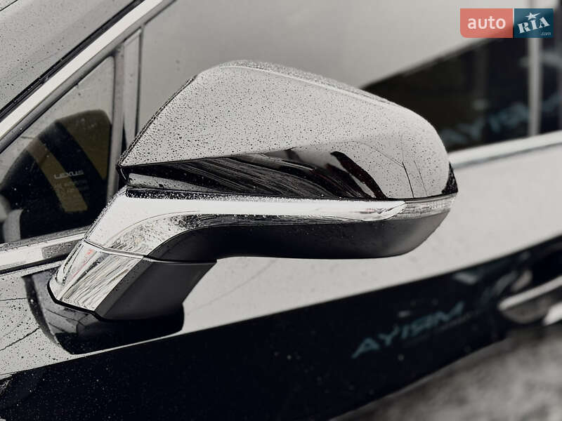 Позашляховик / Кросовер Lexus NX 2015 в Самборі фото 8 Позашляховик / Кросовер Lexus NX 2015 в Самборі