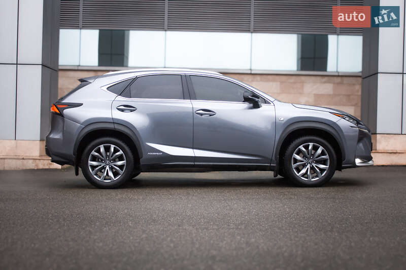 Внедорожник / Кроссовер Lexus NX 2016 в Киеве