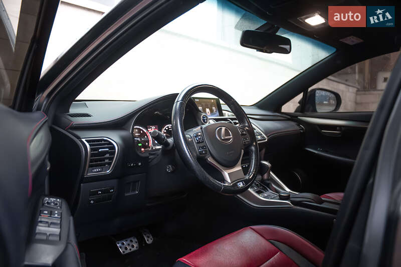 Внедорожник / Кроссовер Lexus NX 2016 в Киеве