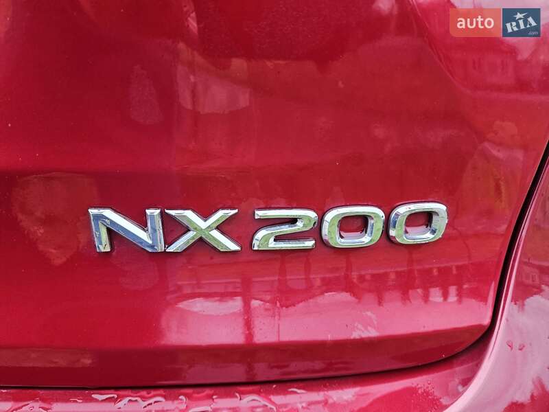 Позашляховик / Кросовер Lexus NX 2020 в Ужгороді