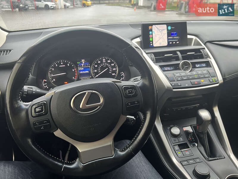 Внедорожник / Кроссовер Lexus NX 2016 в Виннице