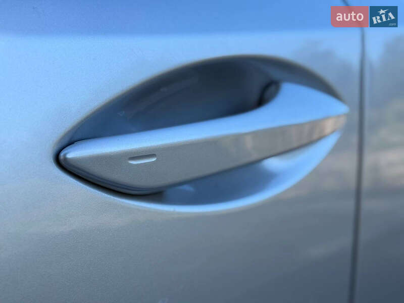 Внедорожник / Кроссовер Lexus NX 2015 в Киеве