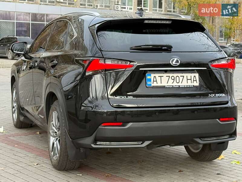 Внедорожник / Кроссовер Lexus NX 2015 в Днепре фото 6 Внедорожник / Кроссовер Lexus NX 2015 в Днепре