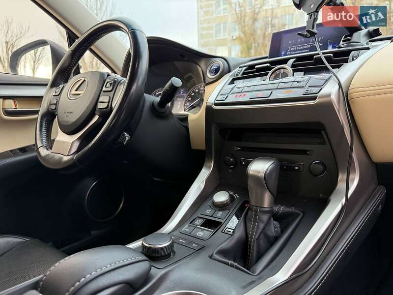 Внедорожник / Кроссовер Lexus NX 2015 в Днепре фото 13 Внедорожник / Кроссовер Lexus NX 2015 в Днепре