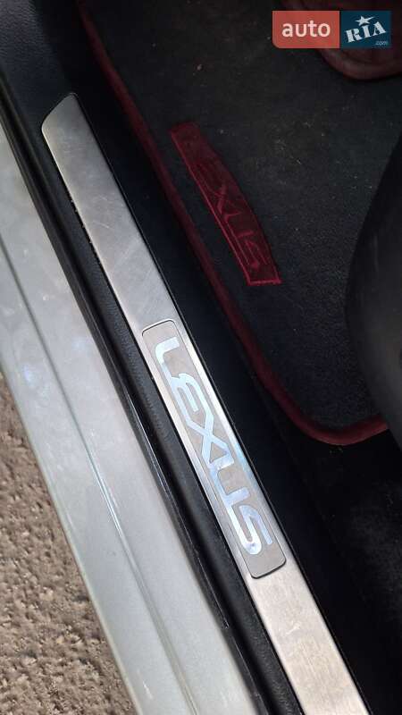 Позашляховик / Кросовер Lexus NX 2017 в Дніпрі