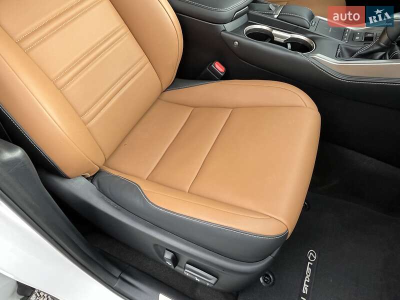 Внедорожник / Кроссовер Lexus NX 2019 в Киеве