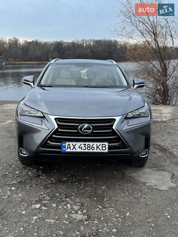Внедорожник / Кроссовер Lexus NX 2015 в Киеве