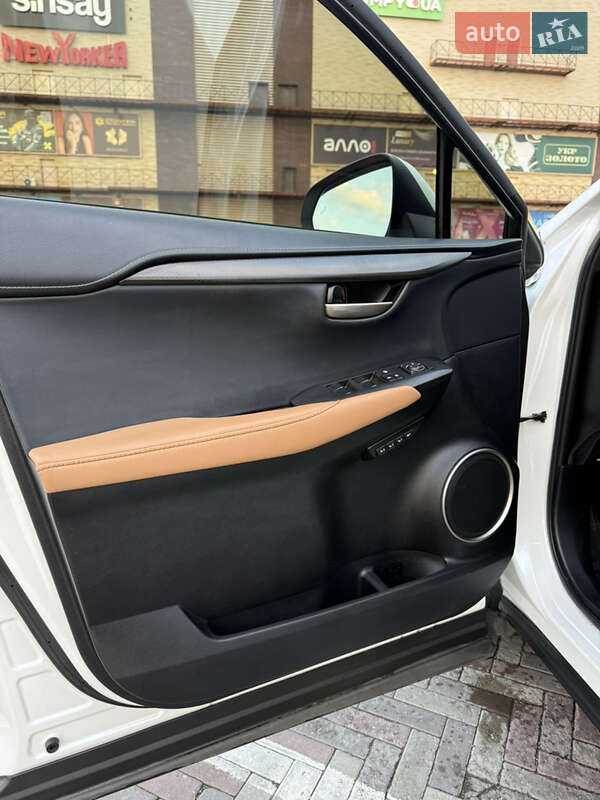 Внедорожник / Кроссовер Lexus NX 2017 в Харькове