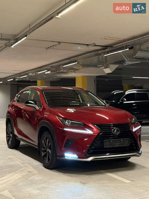 Позашляховик / Кросовер Lexus NX 2021 в Києві