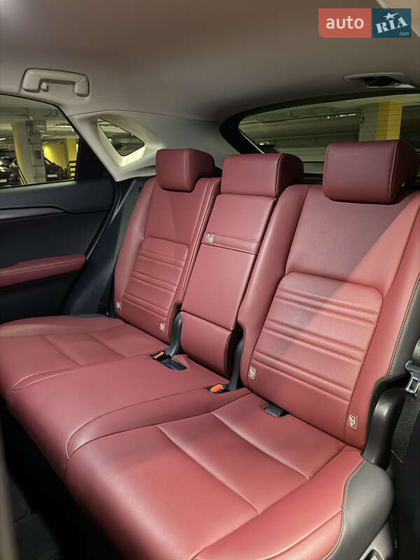 Позашляховик / Кросовер Lexus NX 2021 в Києві