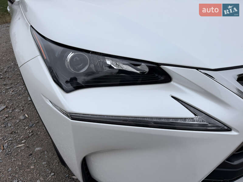 Внедорожник / Кроссовер Lexus NX 2015 в Киеве