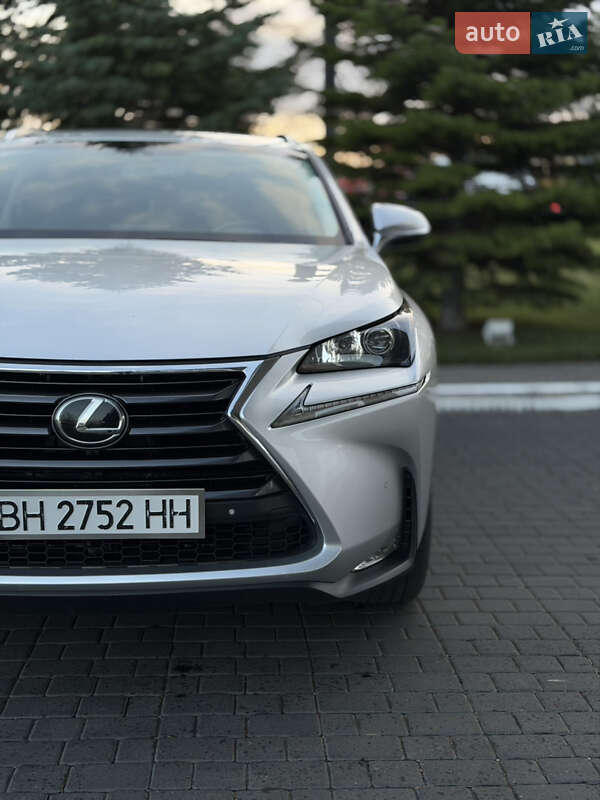 Внедорожник / Кроссовер Lexus NX 2015 в Одессе