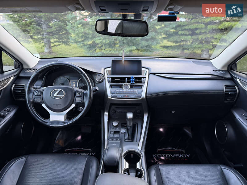 Внедорожник / Кроссовер Lexus NX 2015 в Одессе