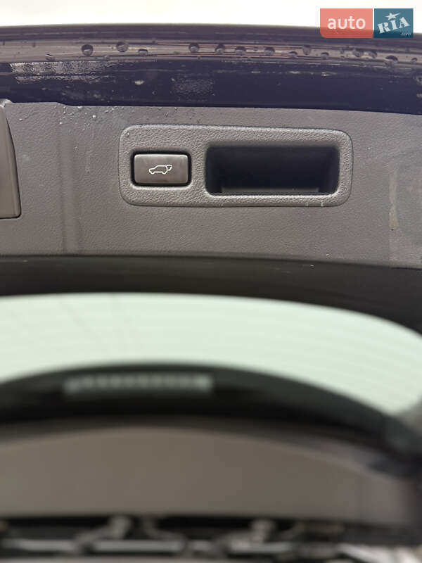 Внедорожник / Кроссовер Lexus NX 2017 в Киеве