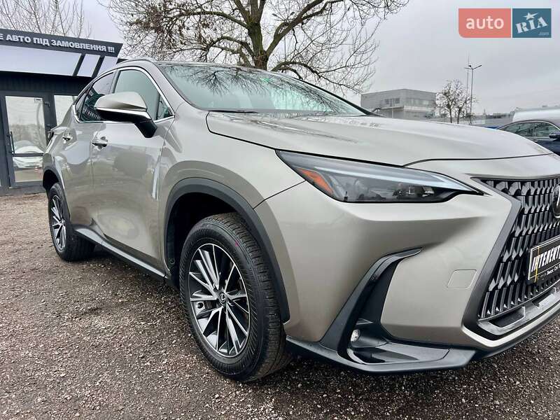Внедорожник / Кроссовер Lexus NX 2023 в Киеве