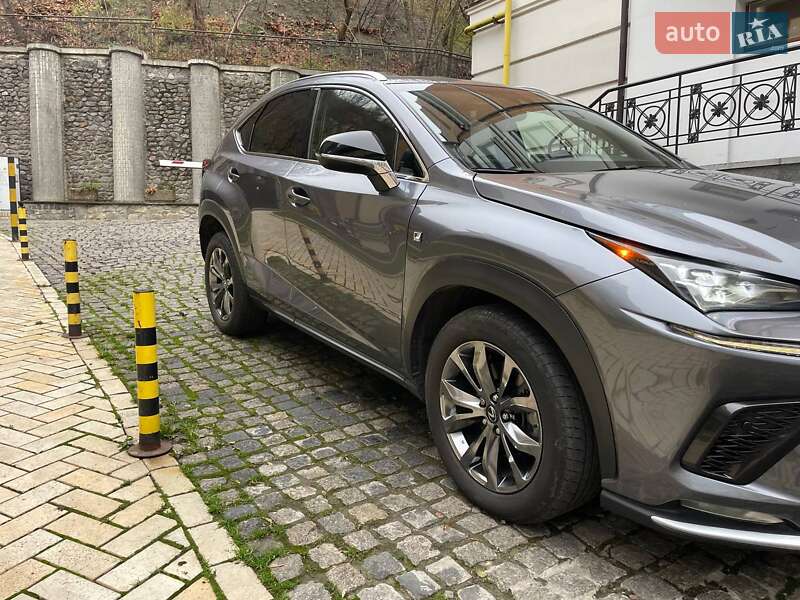 Внедорожник / Кроссовер Lexus NX 2017 в Киеве фото 8 Внедорожник / Кроссовер Lexus NX 2017 в Киеве
