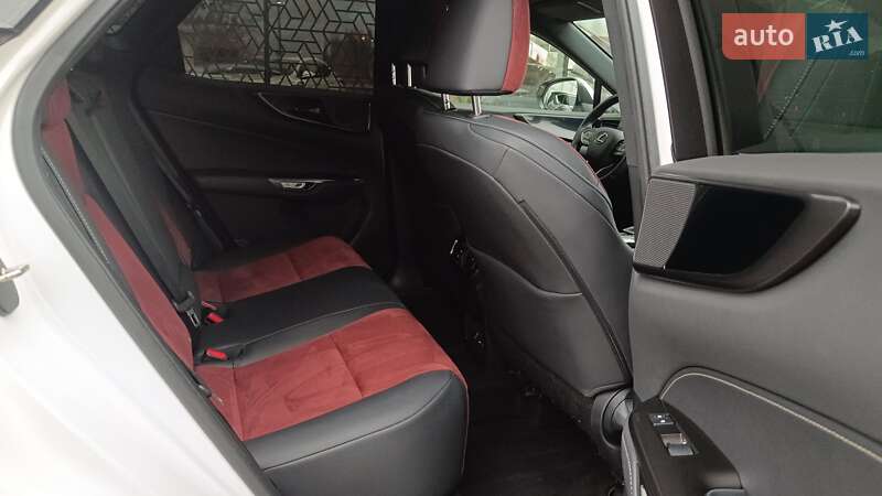 Внедорожник / Кроссовер Lexus NX 2022 в Киеве