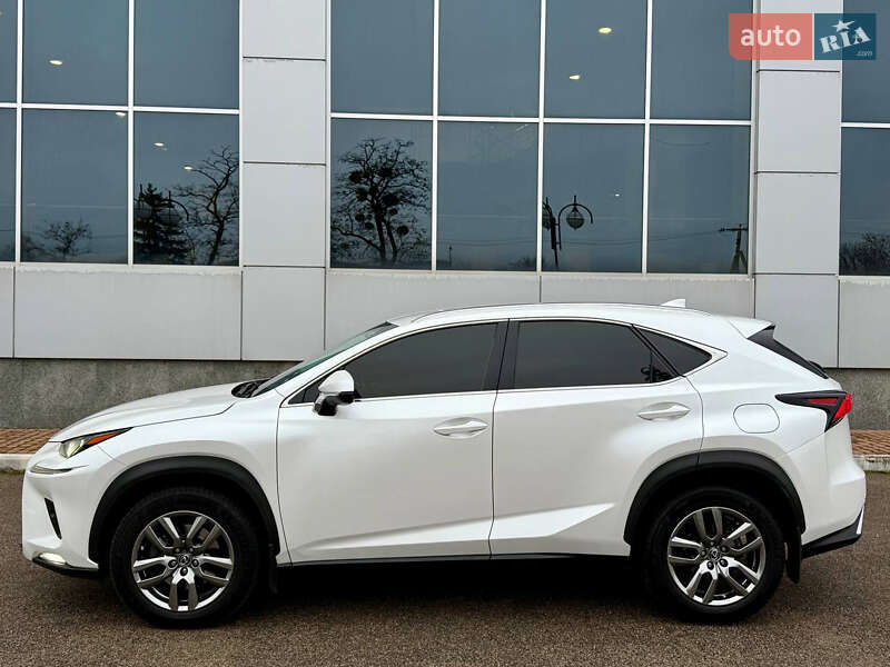 Внедорожник / Кроссовер Lexus NX 2018 в Белой Церкви