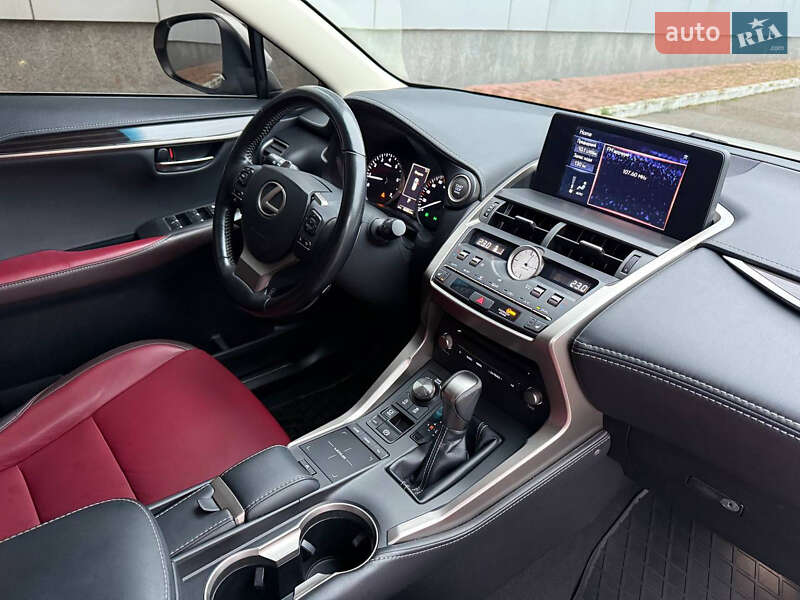 Внедорожник / Кроссовер Lexus NX 2018 в Белой Церкви