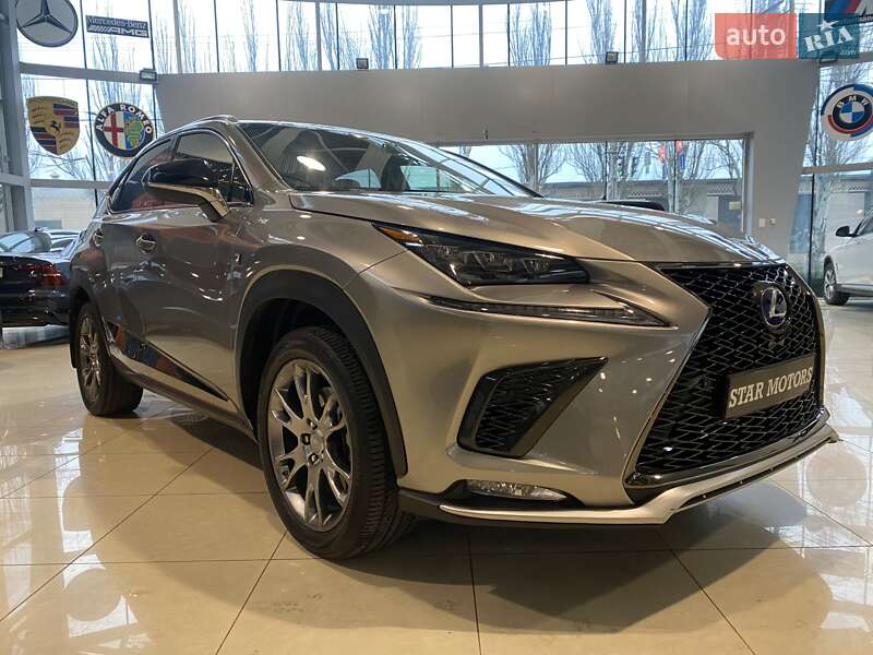 Внедорожник / Кроссовер Lexus NX 2015 в Одессе