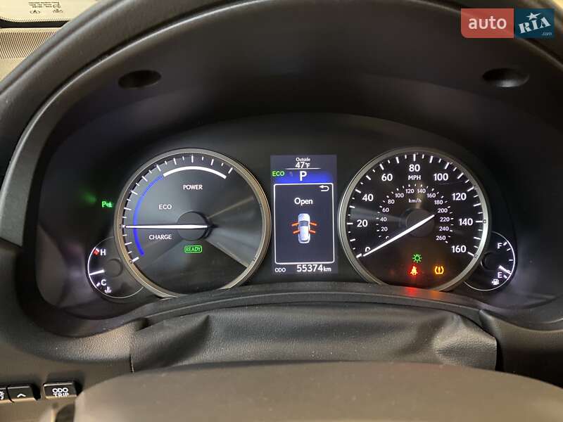 Внедорожник / Кроссовер Lexus NX 2015 в Одессе