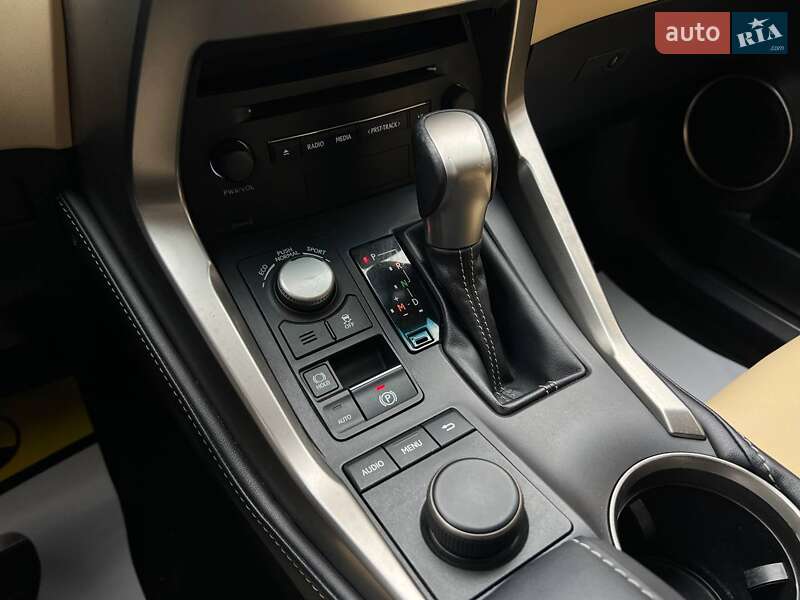 Внедорожник / Кроссовер Lexus NX 2015 в Ивано-Франковске фото 22 Внедорожник / Кроссовер Lexus NX 2015 в Ивано-Франковске