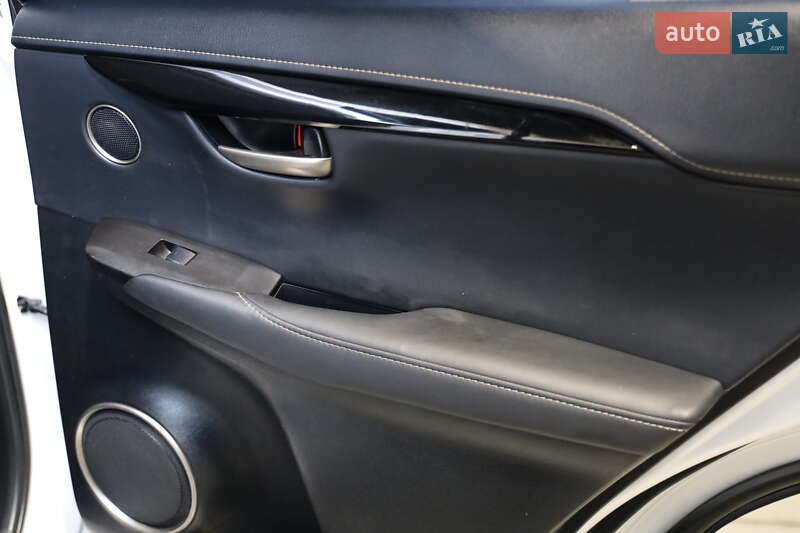 Внедорожник / Кроссовер Lexus NX 2016 в Луцке фото 31 Внедорожник / Кроссовер Lexus NX 2016 в Луцке