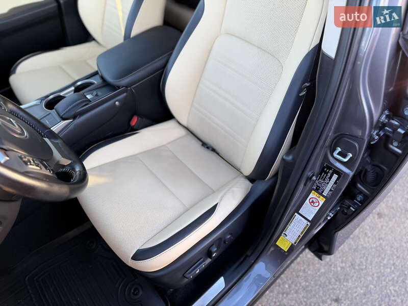 Внедорожник / Кроссовер Lexus NX 2016 в Киеве