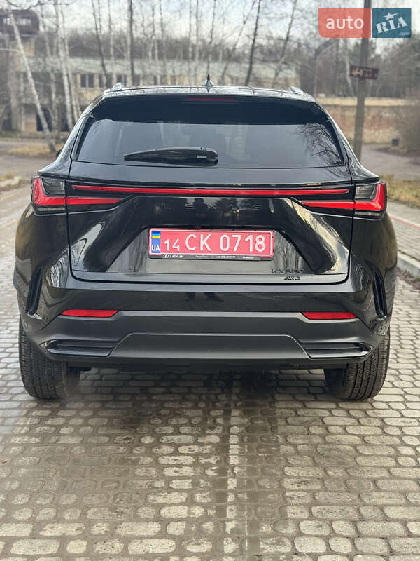 Внедорожник / Кроссовер Lexus NX 2025 в Львове