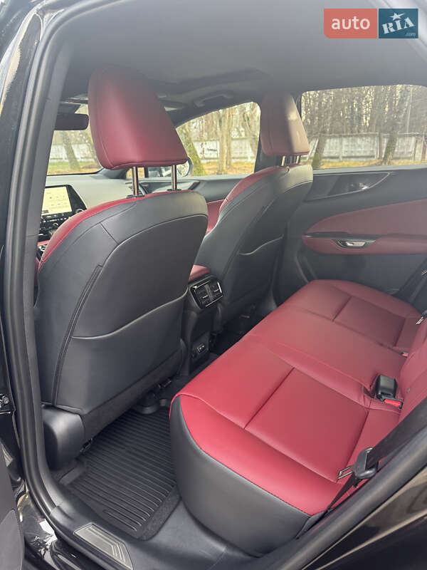 Внедорожник / Кроссовер Lexus NX 2025 в Львове