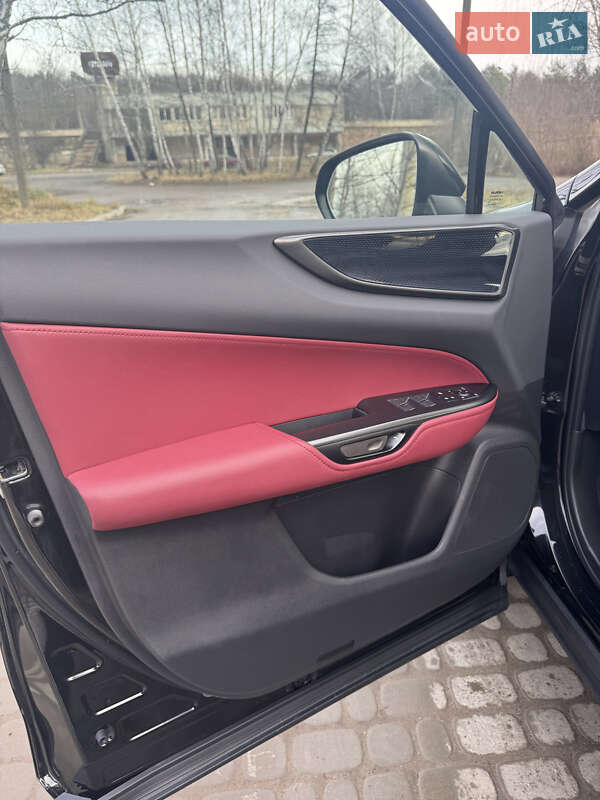 Внедорожник / Кроссовер Lexus NX 2025 в Львове