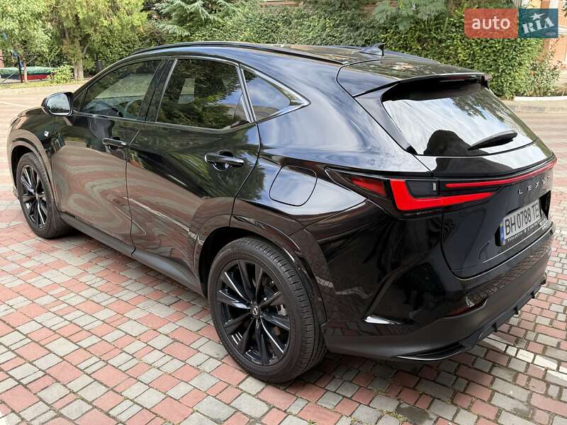 Внедорожник / Кроссовер Lexus NX 2022 в Одессе