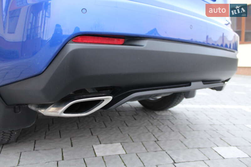 Внедорожник / Кроссовер Lexus NX 2016 в Трускавце