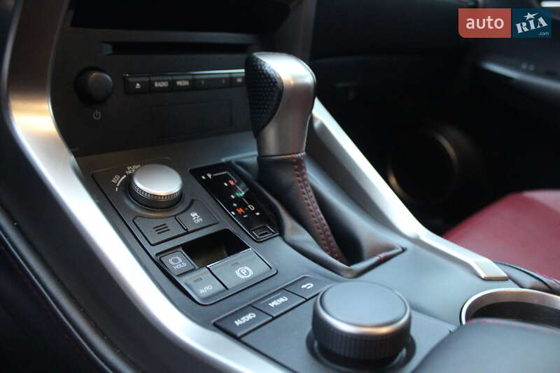 Внедорожник / Кроссовер Lexus NX 2016 в Трускавце