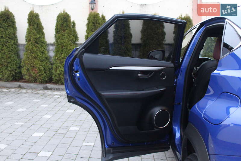 Внедорожник / Кроссовер Lexus NX 2016 в Трускавце