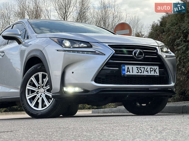 Внедорожник / Кроссовер Lexus NX 2015 в Дрогобыче